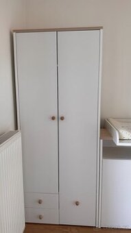 Dětská skříň Elmo 02 – bílá / buk - 1