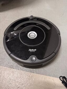 iRobot Roomba - robotický vysavač, kompletní set