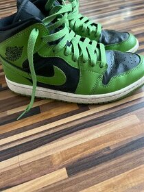 Jordan 1 Mid Black Green(W)40