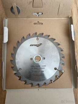 Pilový kotouč na řezání dřeva