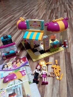 Lego friends