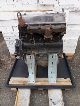 Polomotor yanmar 4TNE92-NMHA