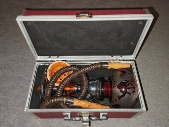 Vodní dýmka asi 30 cm v kufříku