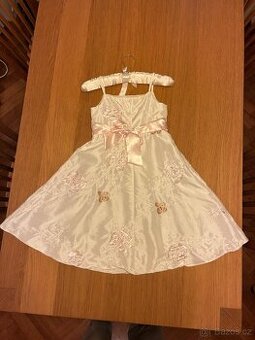 Šaty Dress to Impress