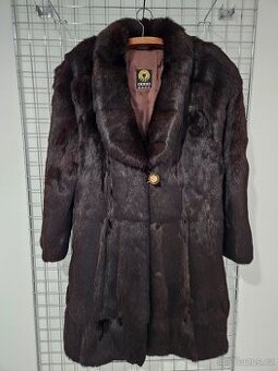 Dámský kožich + 2 kabáty zdarma