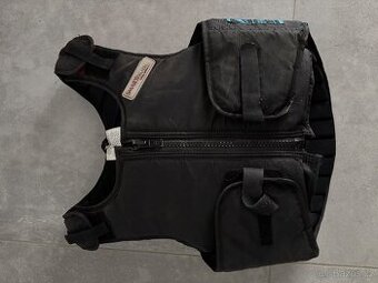 Bezpečnostní vesta na koně