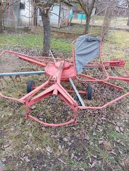 Nahrabovač sena nesený 2,5m