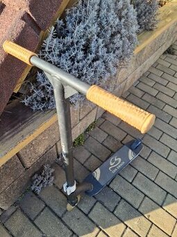 Dětská koloběžka Cox Swain