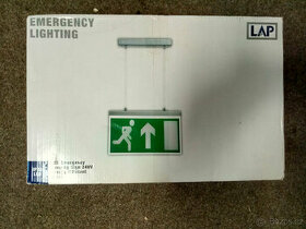 Světelné označení nouzového východu.