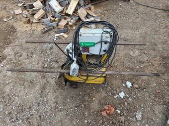 Prodám stavební vrátek