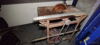 Okružní pila cirkulárka