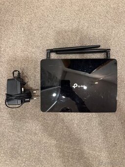 4G LTE router TP-Link Archer MR200 + adaptér