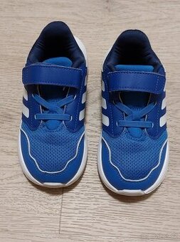 Chlapecké sportovní boty značky ADIDAS velikost 26