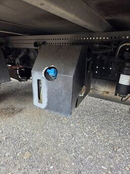 AD Blue nádrž + čerpadlo Mitsubishi Fuso Canter