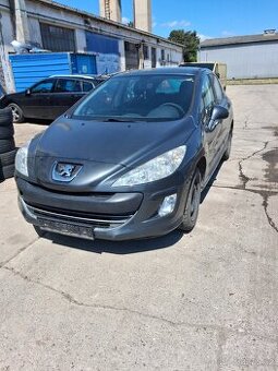 Peugeot 308 1.6i rok 2009 veskere dily