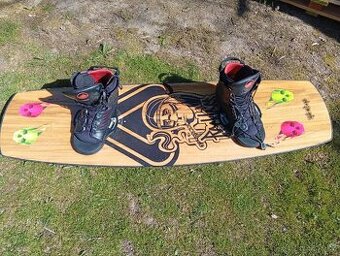 Wakeboard 145... komplet