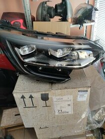 Renault Megane IV od 2015-pravé LED světlo-nové