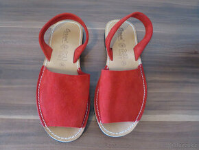 Nové dámské červené kožené sandály - 1
