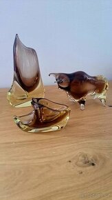 Skleněný býk, váza, bota hutní sklo