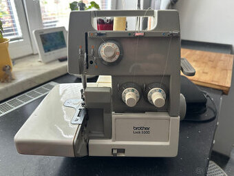 Prodám overlock Brother