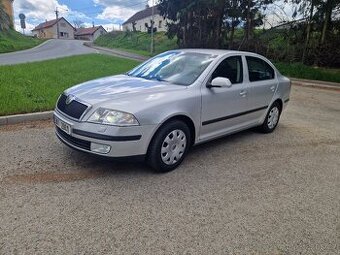 Skoda octavia 2 1.6 mpi lpg Rezervace