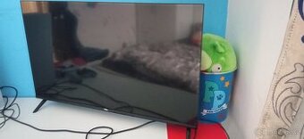 Televize tcl se zarukou