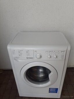 Pračka Indesit ISWC 51051 C. Slim 42 cm. A+. 5 kg. Stav 1A