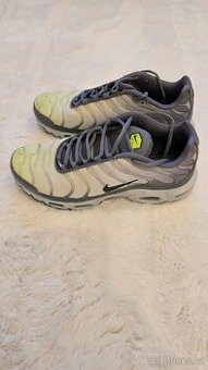 NIKE AIR MAX TN