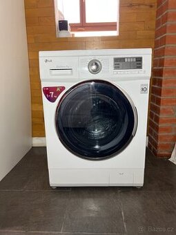 pračka LG 7 kg