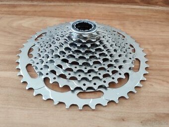 Shimano Deore CS-M4100 Kazeta 10-Speed 11-46 zubů - 1