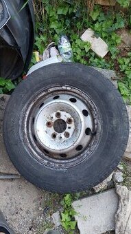 215/70 r15C Nexen