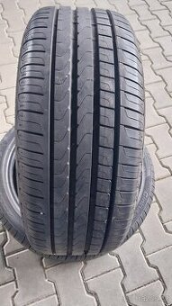 Prodám 2 x letní pneu Pirelli 235/40/19