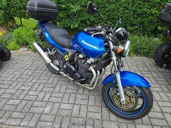 Kawasaki ZR-7 (750)