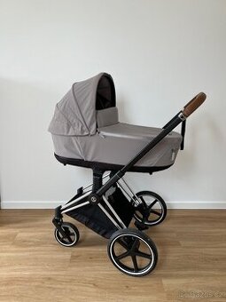 Cybex Priam