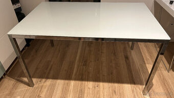 Stůl kov a sklo 135x85cm – ZA ODVOZ