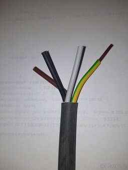 Kabel CYKY 4x6 a krycí folie