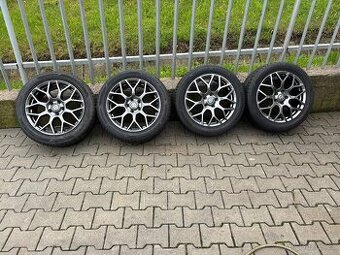 VOLVO V40 letni sada 7x17