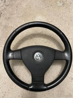 Volkswagen Golf/Jetta/Passat tříramenný volant