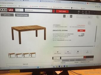 Dřevěny jidelní rozkládací stůl