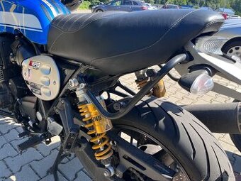 Prodám sedadlo Sedlo na motorku yamaha XJR1300 2018