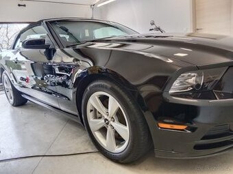 Ford Mustang GT Cabrio V8 - 1