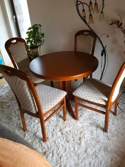 Stůl kulatý jídelní, rozkládací a 4 židle - masiv