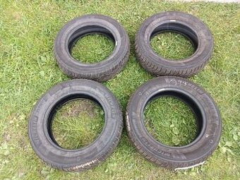 pneu zimní 185/65 R 15