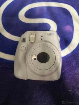 Foťák instax mini 9