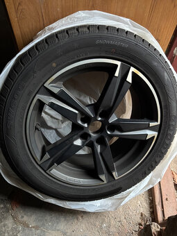 Alu Kola + Zimní Pneu, 215/55/R17 5X112 - 1