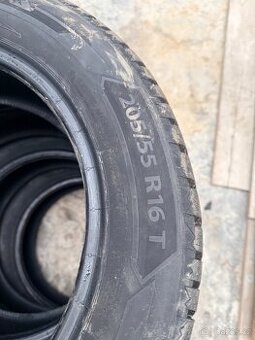 Nové zimní pneu 1den obuté ( objednaný špatný rozměr )