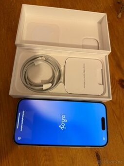 Apple 15 128gb  zelená - USB-c