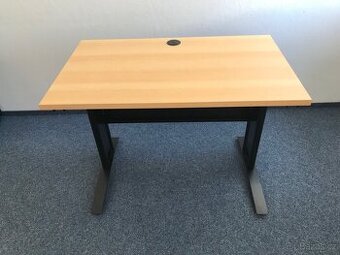 Kancelářské stoly