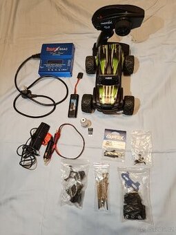RC Auto Traxxas Teton a příslušenství