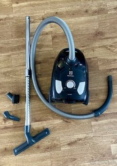Vysavač Electrolux